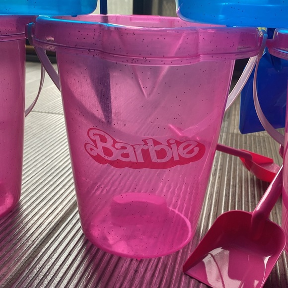 Barbie & Ken Party Favor Buckets (8) - Picture 11 of 12